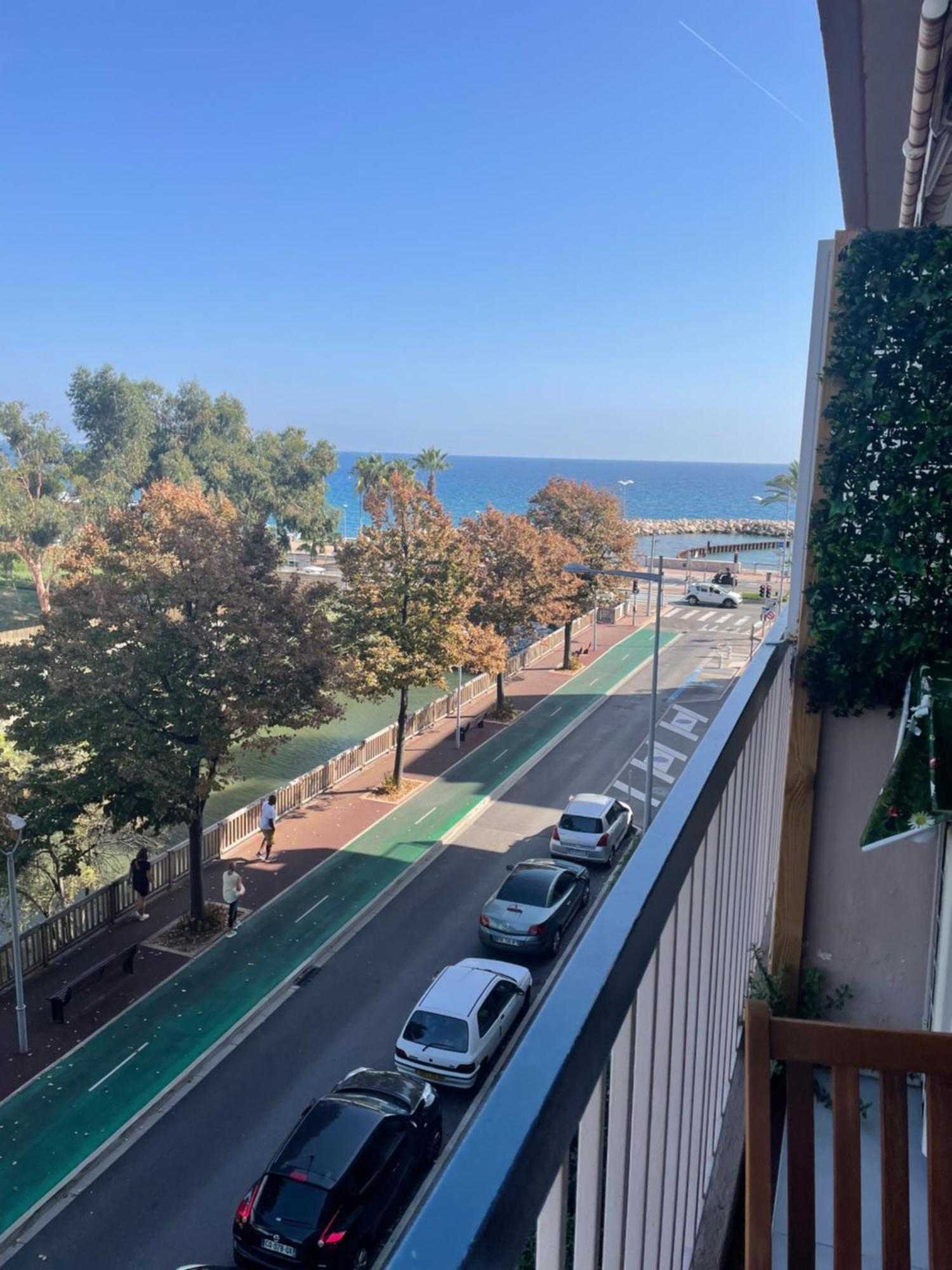 Vue Sur Mer - Magnifique Appartement Tout Confort - Terrasse Et Parking Prive Кань-сюр-Мер Экстерьер фото
